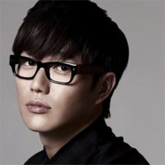 Download nhạc hot của Sung Si Kyung Mp3 miễn phí về máy